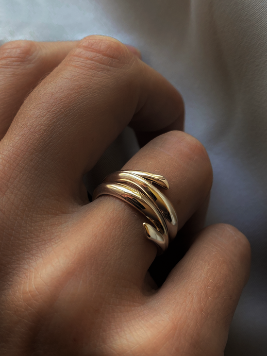 Hannah Coral Wave Ring 14K / 18K Gold